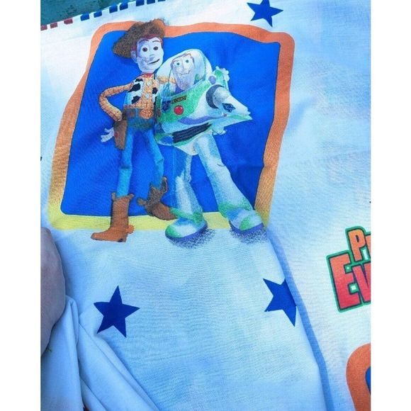 Toy Story Twin Flat Sheet Disney Pixar Protecting Toys Everywhere Movie … - Picture 1 of 8